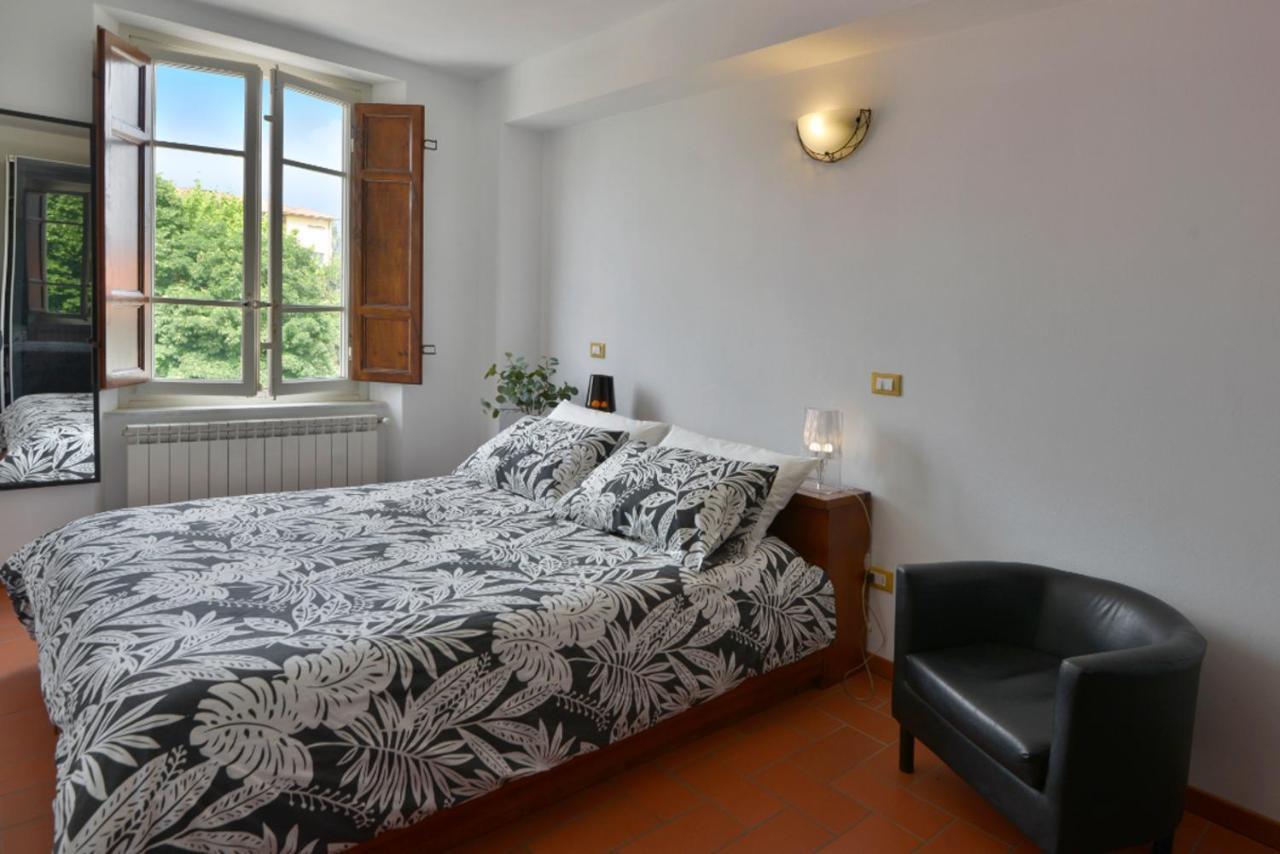 Apartament Charme Con Parcheggio Lukka Zewnętrze zdjęcie