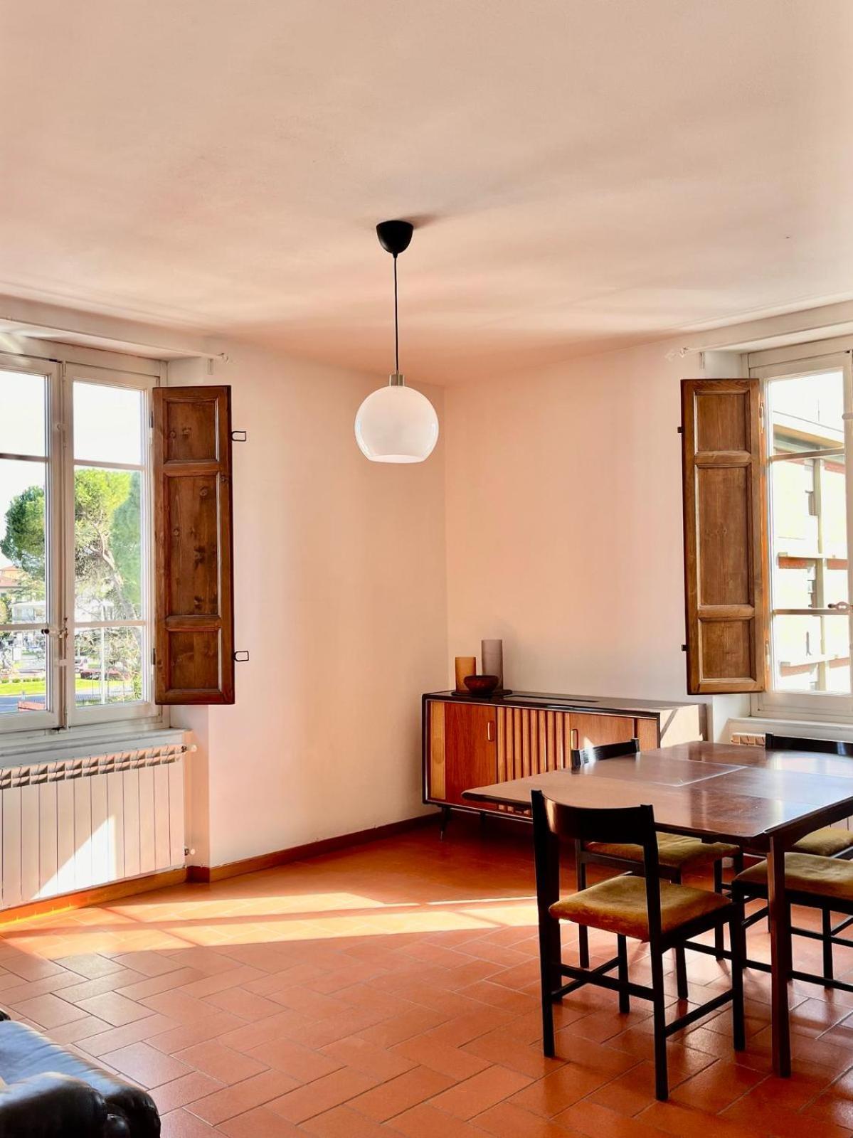 Apartament Charme Con Parcheggio Lukka Zewnętrze zdjęcie